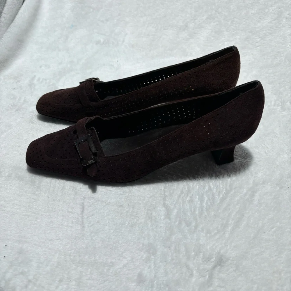 Stuart Weitzman Perforated‎ Suede Heeled Loafers Size 6
